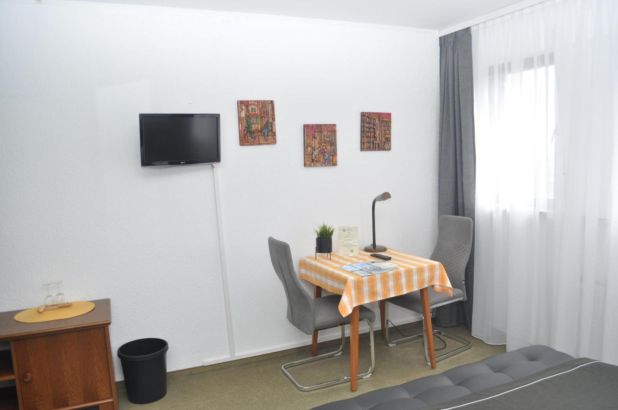 Hotel Kuehns Muehle Oestrich-Winkel Esterno foto