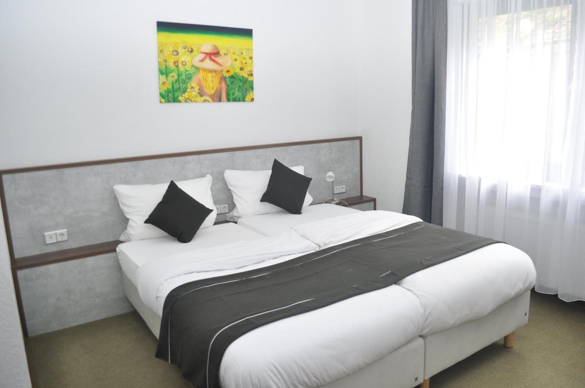 Hotel Kuehns Muehle Oestrich-Winkel Esterno foto