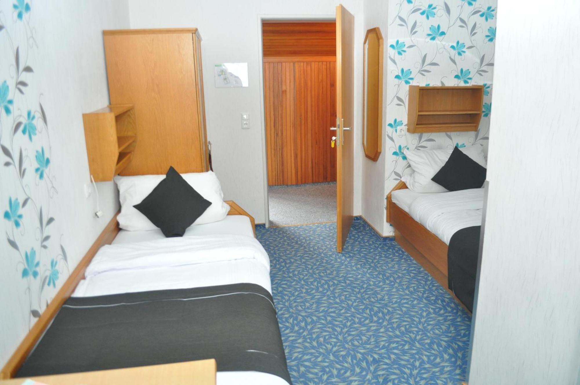 Hotel Kuehns Muehle Oestrich-Winkel Esterno foto